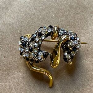 Jewelry Puppy Dog Brooch Pin 🐶